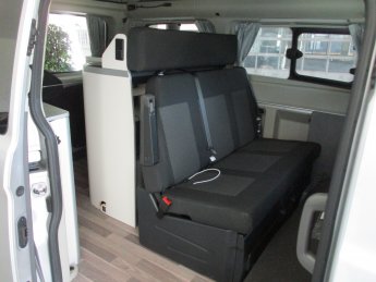 Ford, Nugget, Diesel, 2022 - 46.319 km     