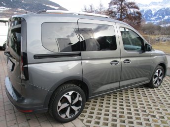 Ford, Connect Tourneo Activ, Diesel, 2025 - 45.000 km &nbsp;&nbsp;&nbsp;&nbsp;