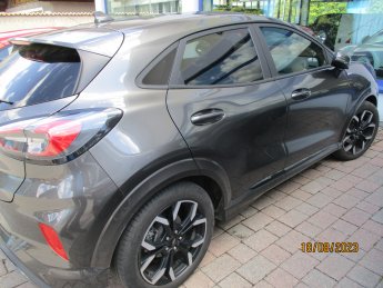 Ford, Puma 1.0 ST-Line , Benzin, 2020 - 48.006 km Ford, Puma 1.0 ST-Line , Benzin, 2020 - 48.006 km